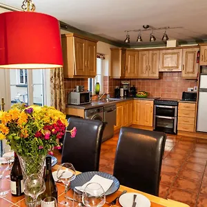21 Village Holiday home