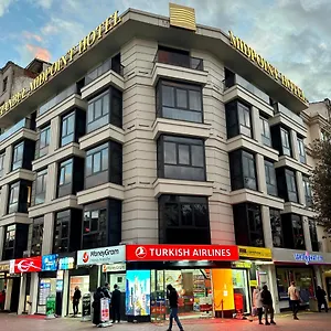Midpoint Hotel Istanboel